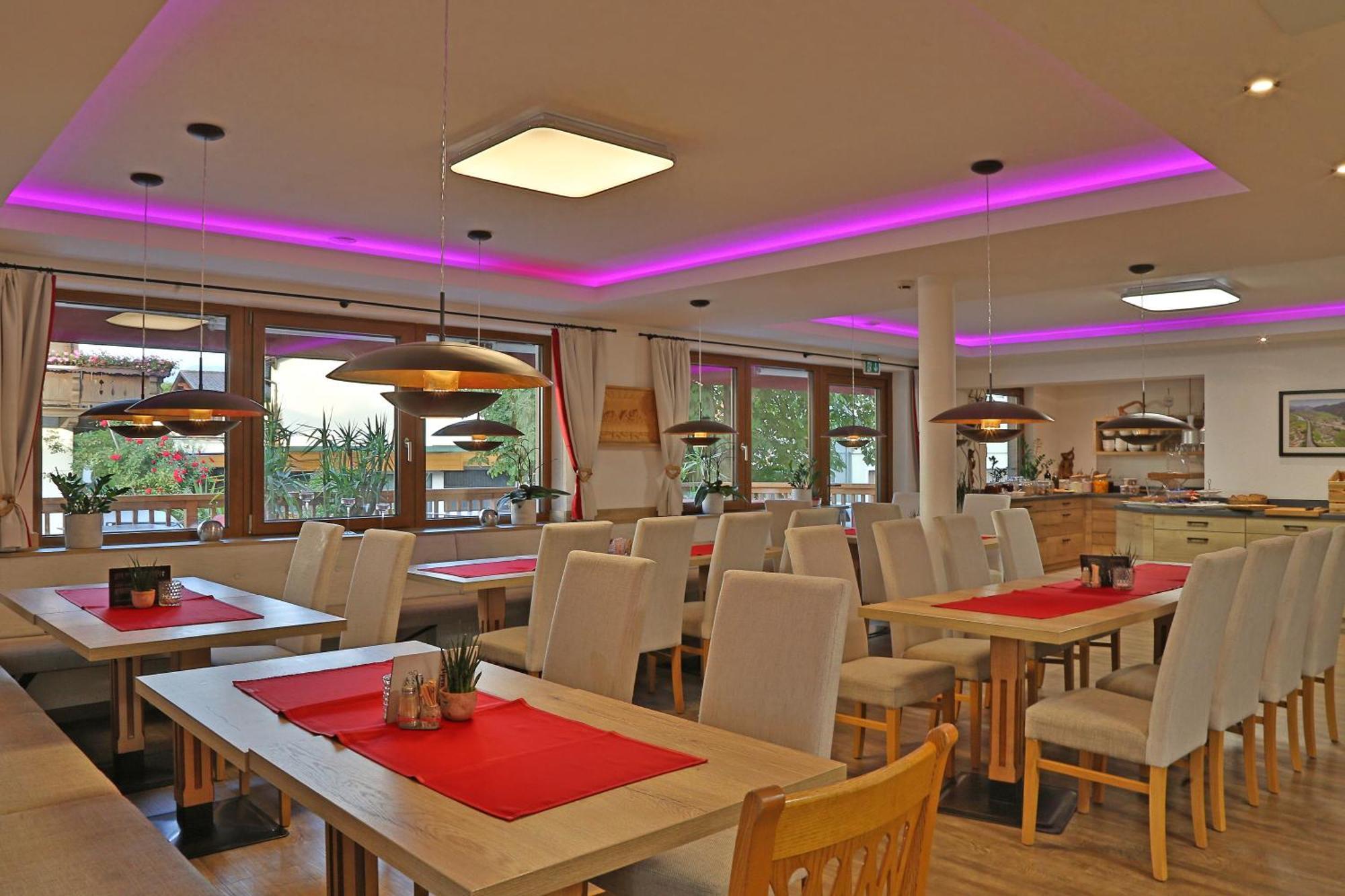 Gasthof Pension Alpenblick Radfeld Exterior foto